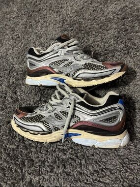 Saucony Omni 9